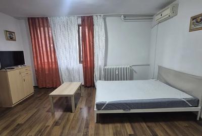 Garsonieră semidecomandată, mobilată în Brâncoveanu