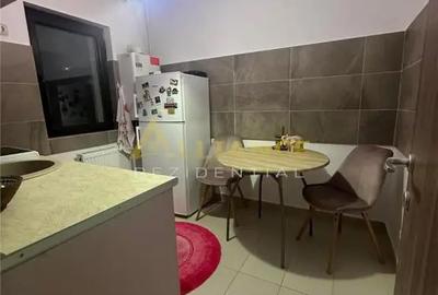Garsonieră decomandată în Central