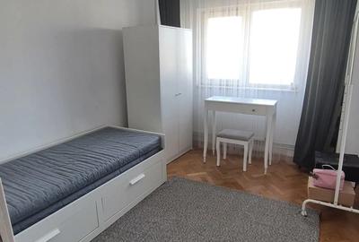 Proprietar ap 3 camere in zona OBOR 93 mp cu centrala proprie - 2