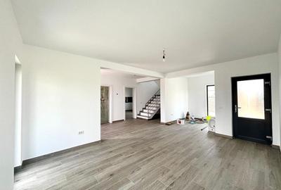 Casa individuala - 4 camere - pozitie excelenta - Sacalaz - 1