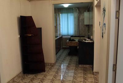Apartament cu 3 camere decomandat în Central - 4