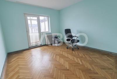 Strand - apartament decomandat de vanzare cu balcon si pivnita - 4