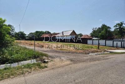 Teren intravilan parcelabil *dubla deschidere - utilita?i complete* Com. Lele?ti - 3