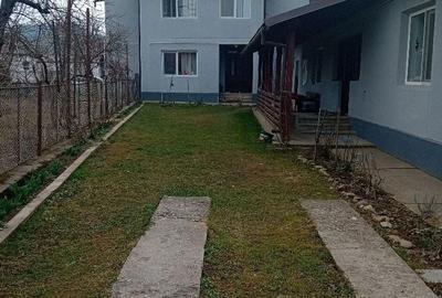 Casă cu 4 camere în Groși - 5