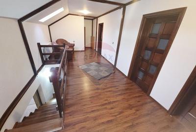 Casa /Vila de vanzare in Durau - 41