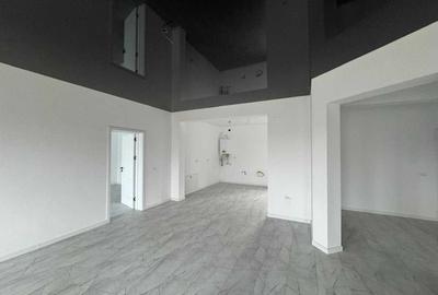 Apartament cu 3 camere decomandat în Glâmbocu - 1