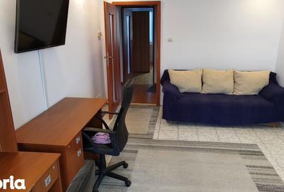 Apartament cu 2 camere decomandat în Tractorul - 10