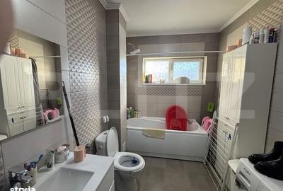 Apartament cu 4 camere în Central - 4