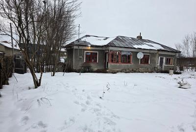 Casă cu 3 camere în Braniștea - 1