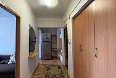 Apartament cu 3 camere semidecomandat în Central - 13