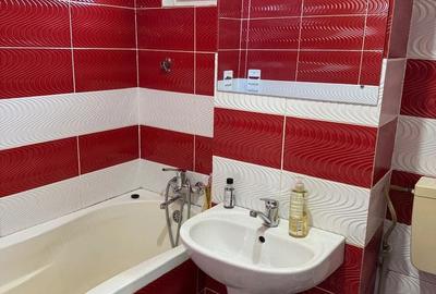 Apartament cu 3 camere semidecomandat în Micro 40 - 8