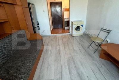 Garsoniera cu preluare de chirias! - 1