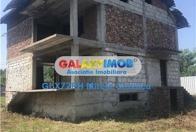 Casă cu 6 camere cu Teren 1513 Mp în Cornu - 2