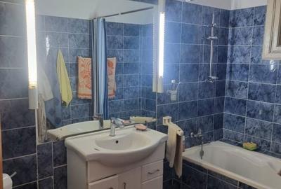 Casă cu 7 camere cu Teren 297 Mp în Central - 10