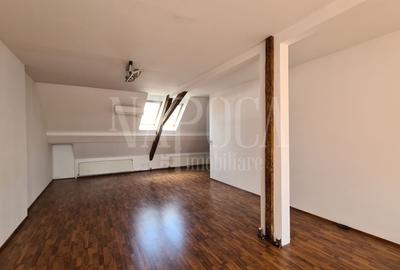 Apartament cu 4 camere semidecomandat în Central - 8