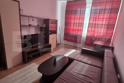 Apartament cu 2 camere decomandat, mobilat în Central