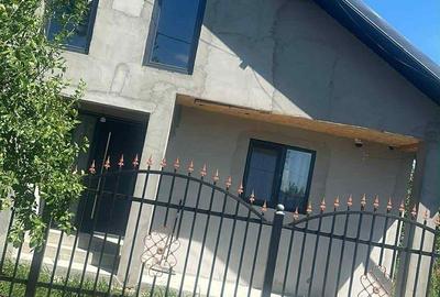 Casă cu 4 camere în Smeeni - 7