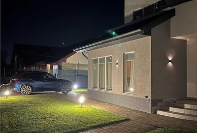 Casă cu 4 camere cu Teren 450 Mp în Central