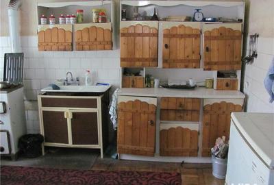 Casă cu 6 camere cu Teren 1400 Mp în Dudeștii Vechi - 1