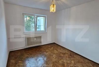 Apartament cu 4 camere decomandat în Central - 10