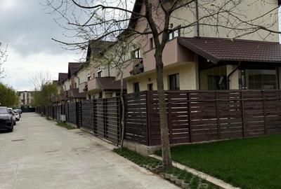 Casă individuală cu 5 camere în Sud
