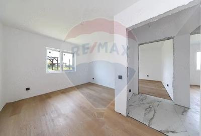 Casa verde, P+M, teren 486 mp, panouri solare - PROSUMATOR, Sanpetru! - 11