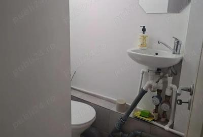 Spațiu comercial, de 16 mp, în Central - 2