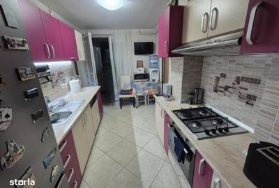 Apartament cu 4 camere decomandat în Ampoi 3 - 3