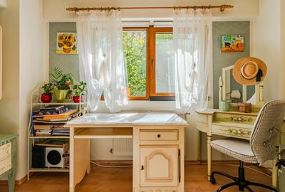 Apartament cu 4 camere semidecomandat, mobilat în Răcădău - 8