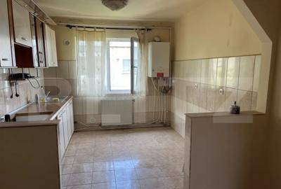 Apartament cu 3 camere decomandat, mobilat în Micro 16 - 4