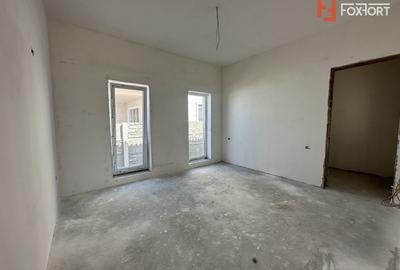 Duplex cu 4 camere cu Canalizare în Urseni - 9