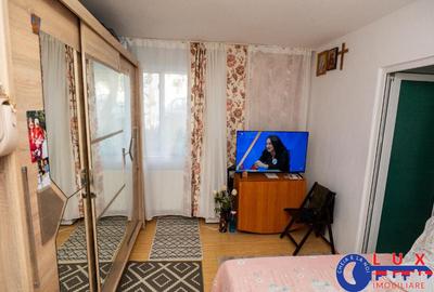 Apartament cu 2 camere semidecomandat în 23 August