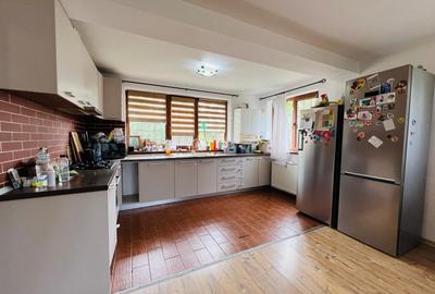 Vila 5 Camere || Caciulati  - Sat || Toate utilitatile - 4