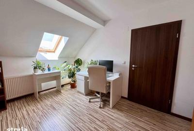 Casă cu 6 camere cu Teren 300 Mp în Dumbrăvița - 16
