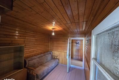 Casă cu 5 camere cu Teren 238 Mp în Traian - 3