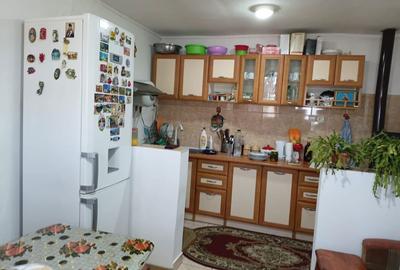 Casă cu 3 camere în Central - 5