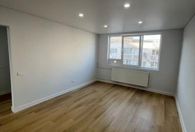 Apartament 2 camere renovat comision 0 zona metrou Romancierilor - 2