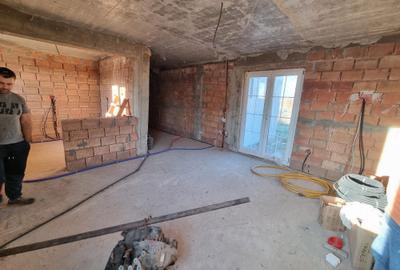 Casă cu 3 camere în Cornești - 3