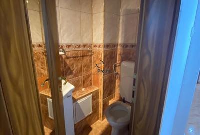 Apartament cu 3 camere decomandat în Soarelui - 9