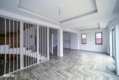 Casă cu 4 camere în Central