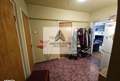 Apartament cu 3 camere semidecomandat în Dristor - 2