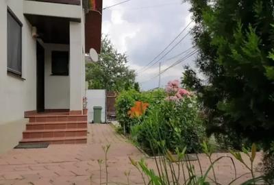 Casă cu 5 camere cu Canalizare în Mogoșoaia - 3