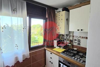 Apartament cu 3 camere, mobilat în Sud - 2