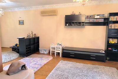 Casă cu 4 camere cu Canalizare în Central - 10