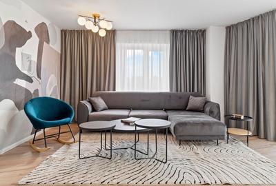 Apartament cu 4 camere decomandat în Tei