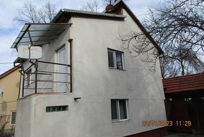 Casă cu 4 camere cu Teren 314 Mp în Central - 9