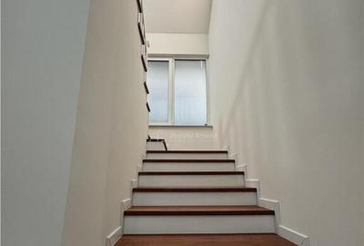 Casă cu 4 camere cu Teren 412 Mp în Zăvoi - 3