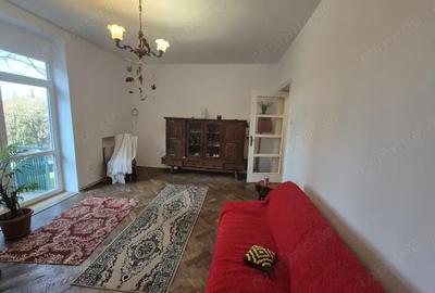 Apartament cu 2 camere decomandat în Central - 2