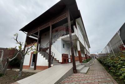 Casă individuală cu 9 camere cu Teren 480 Mp în Sud - 1