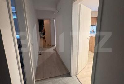 Apartament cu 3 camere decomandat în 9 Mai - 7